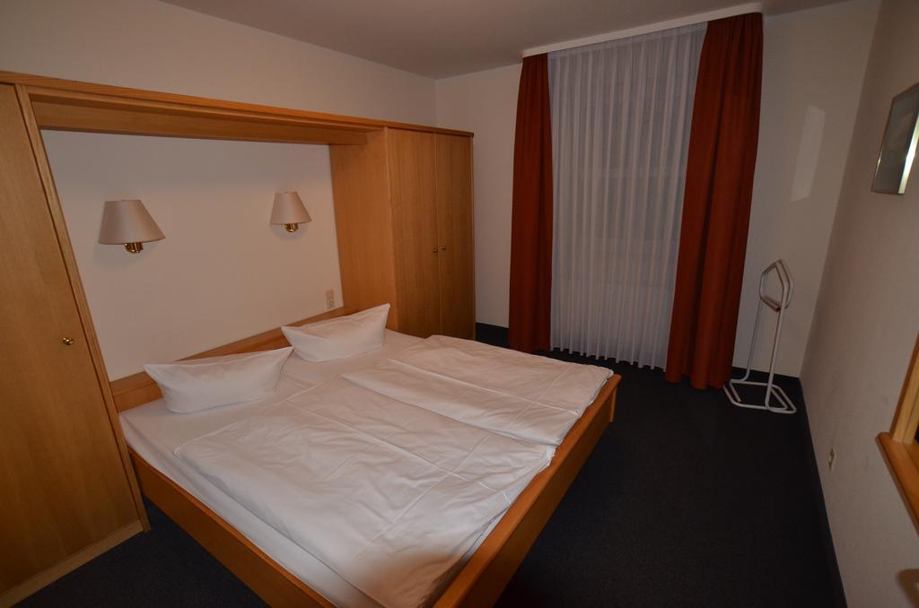 Ferienwohnung 2 Im Haus Huehnergott Sellin Pokój zdjęcie